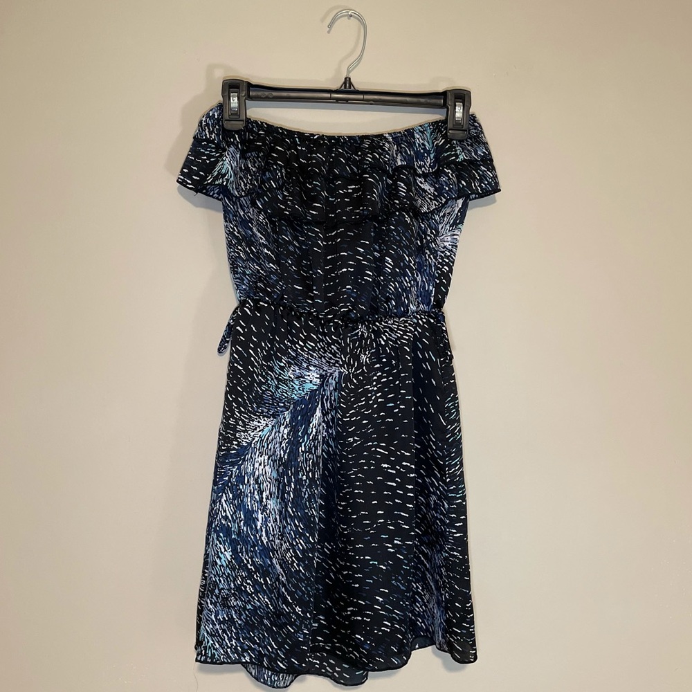 Strapless Ruffle Printed Dress - Picture 2 of 4
